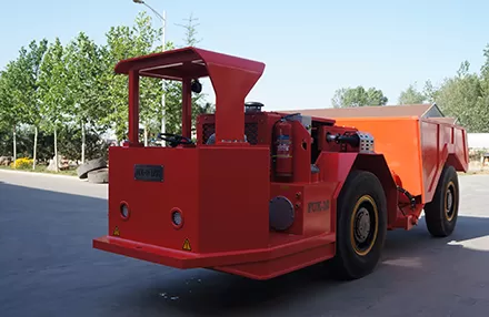 Presentamos el camión minero subterráneo FUK-10.