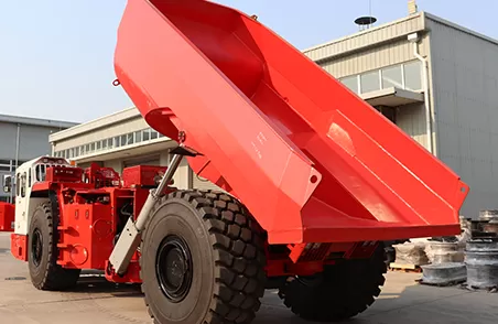 Gigante Chino de Maquinaria Pesada Asegura Importante Pedido Sudafricano: Camiones Mineros de 42 Toneladas Zarpan